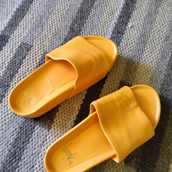 Beek Women's Sandals Albatross orange Leather Platform slides Sz 5 - Picture 3 of 9